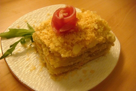 Закусочный картофельный торт с сырно-яблочным кремом