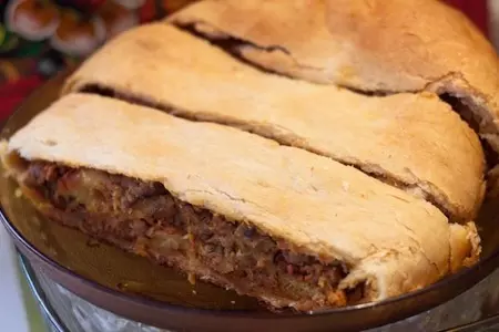 Рулет с мясом