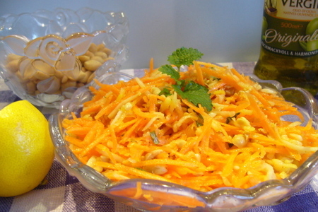 Морковный салат с арахисом