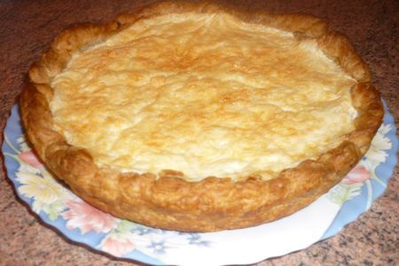 Слоёный пирог с курицей и сыром