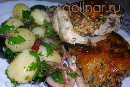 Фото к рецепту: Курица , утепленная сыром и грецкими орехами