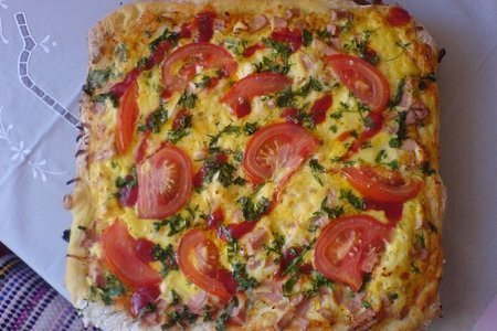 Фото к рецепту: Пицца "весенняя"