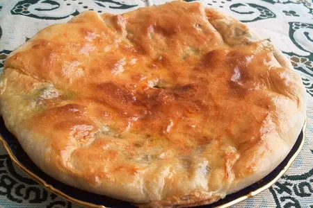 Осетинский пирог с сыром и свекольными листьями
