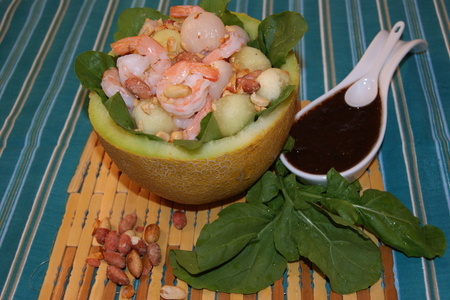 Фото к рецепту: Салат"тайские мотивы"