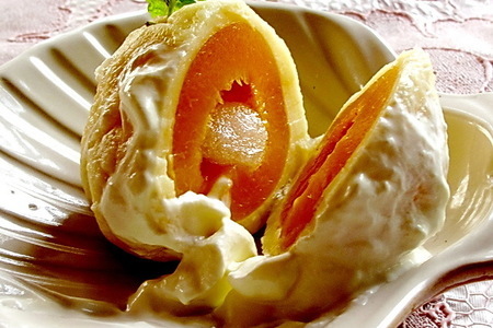 Фото к рецепту: Кнедлики с абрикосами