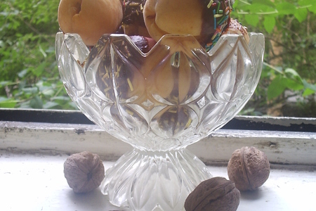 Фото к рецепту: Фаршированные абрикосы в шоколаде