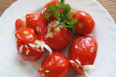 Квашеные фаршированные помидорчики по-армянски