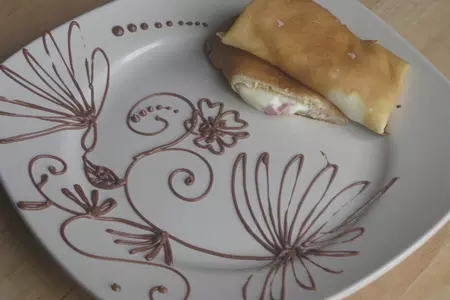 Ажурные блины с плавленным сыром.