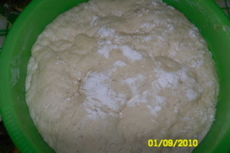 Фото к рецепту: Пышное, мягкое тесто для пирогов и прочих вкусностей