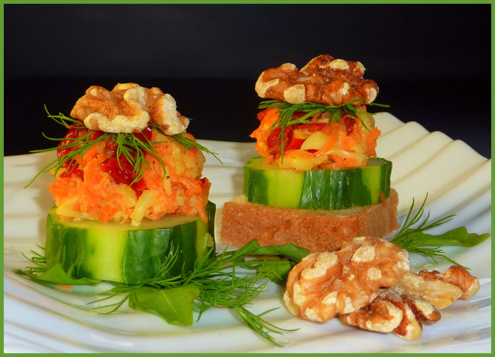 Закуска из моркови с сыром и яйцами