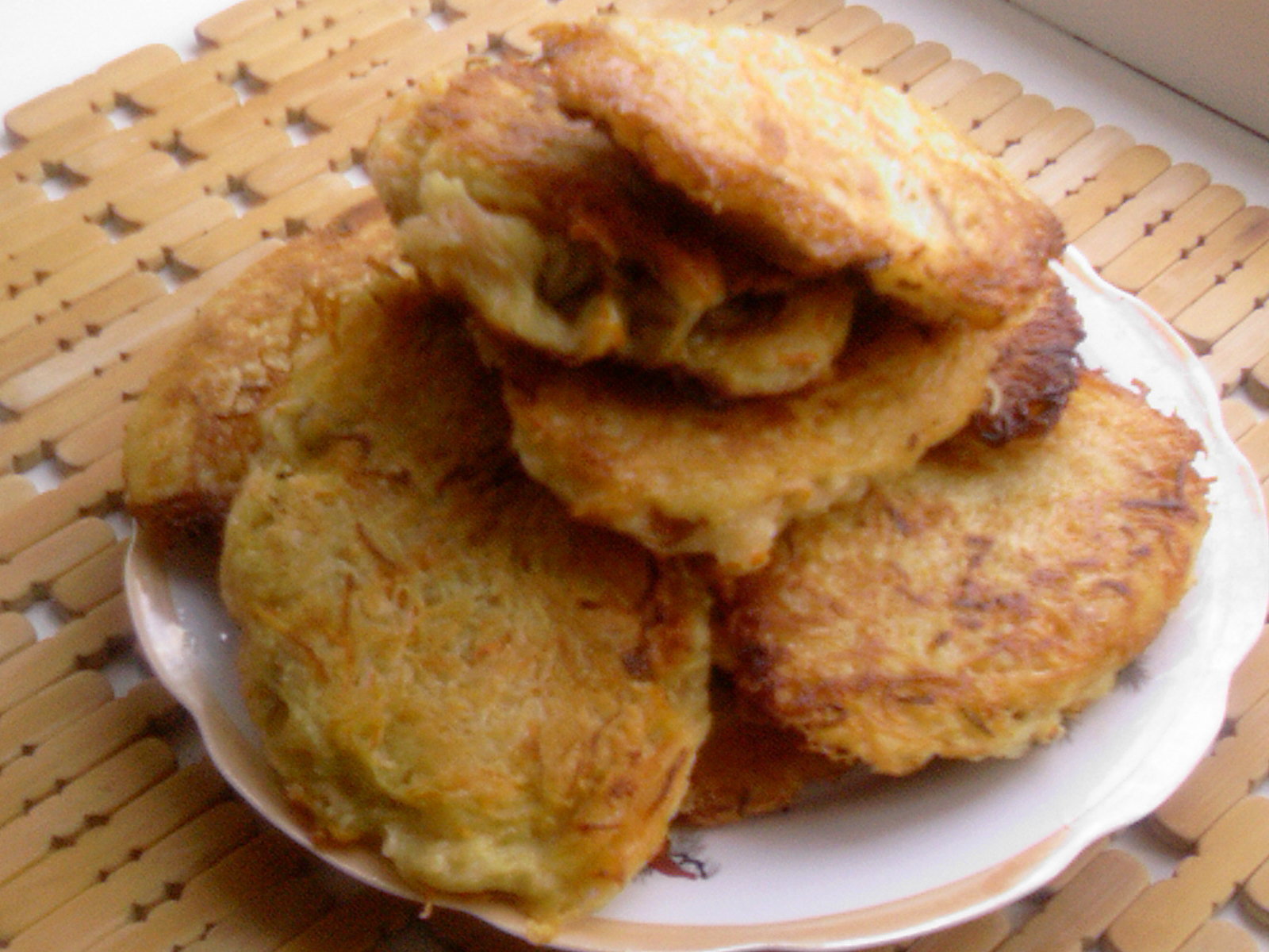 Драники золотистые