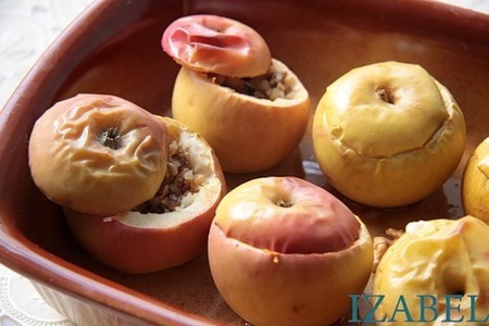 Фото к рецепту: Запеченные яблоки по-армянски