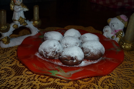 Фото к рецепту: Новогоднее печенье с двойным шоколадом.