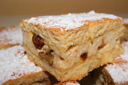 Традиционный румынский творожный пирог