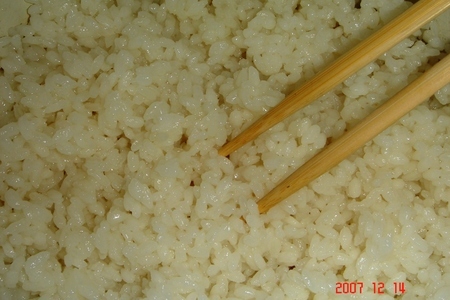 Фото к рецепту: Приготовление риса для суши