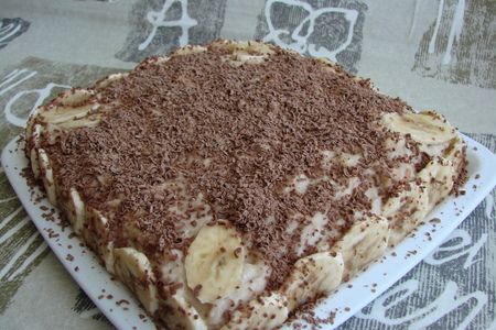 Банановый торт-десерт (без выпечки)