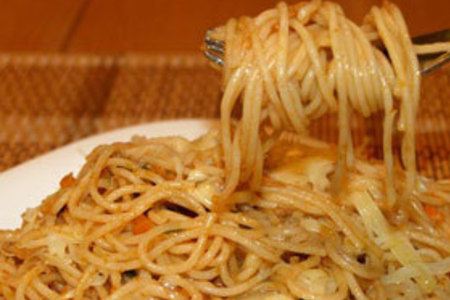 Спагетти с тунцом