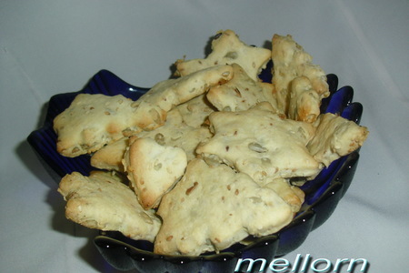 Фото к рецепту: Печенье с семечками и кунжутом