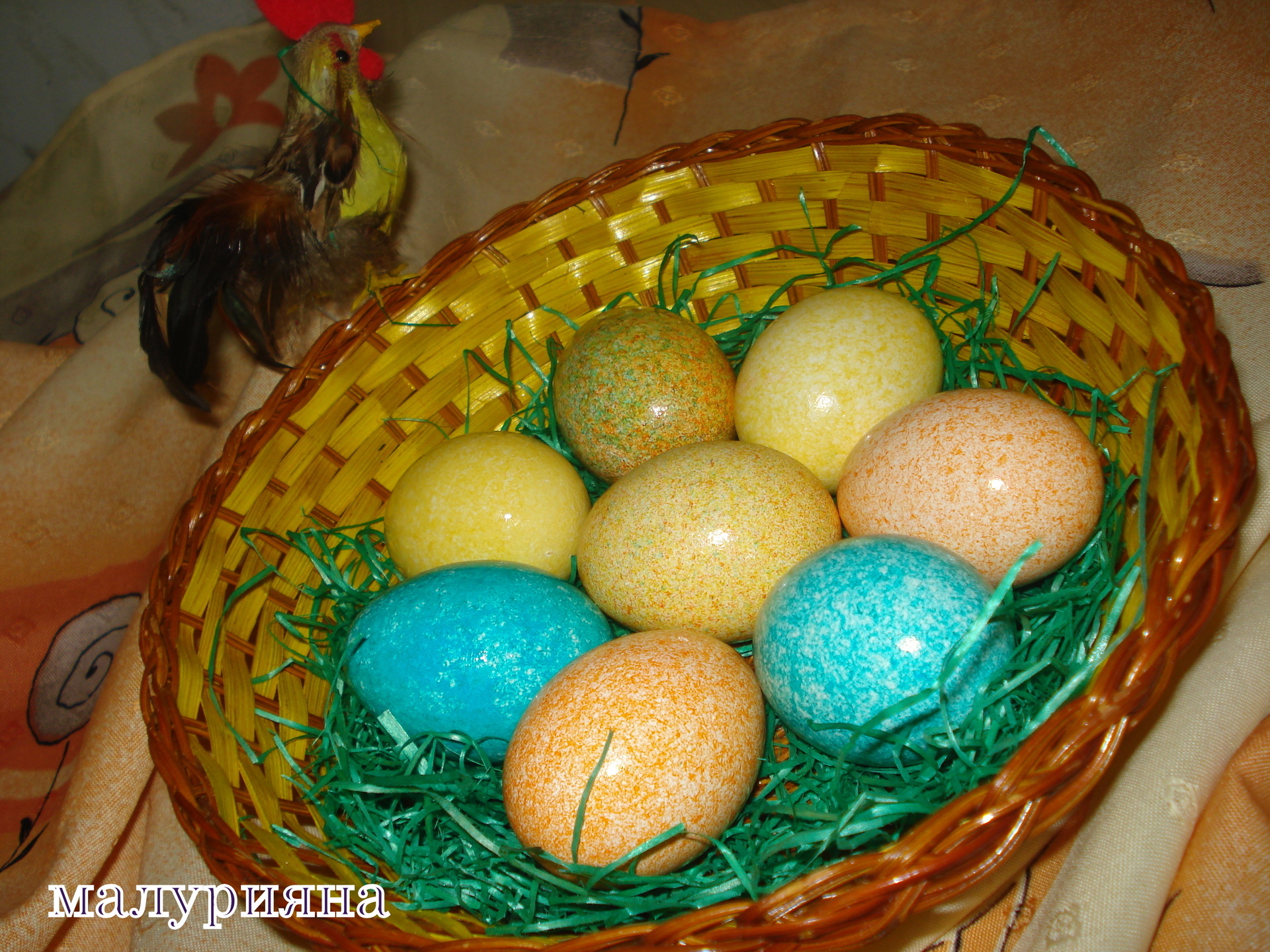 Пестрые яйца. Пятнистое яйцо куриное. Яйцо из зерна. Краска для яиц пестрые с золотом. Пятнистые яйца в Владимирской области.