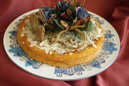 Фото к рецепту: Испанский миндальный пирог