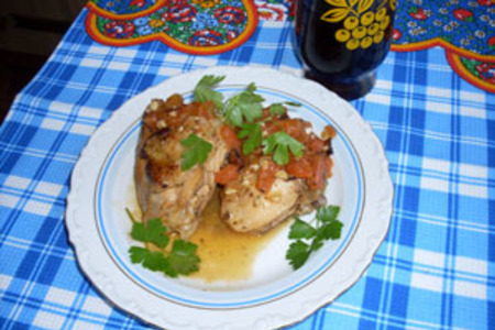 Фото к рецепту: Рагу из курицы с помидорами