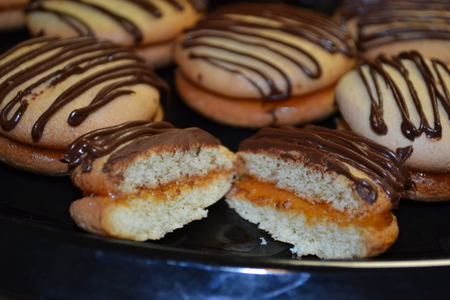 Бисквитное печенье с апельсиновым ароматом
