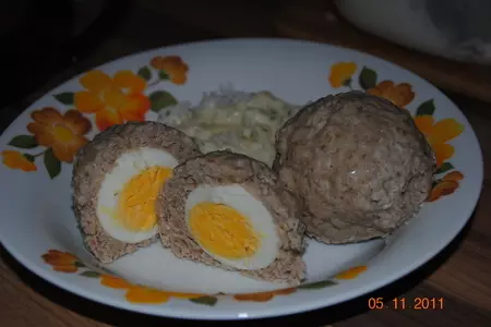 Зразы  с яйцом на пару