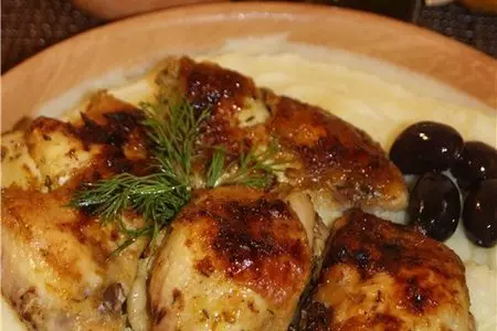 Запечёная курица с ароматным картофельным пюре"аляда"(κοτοπουλο αλιαδα)