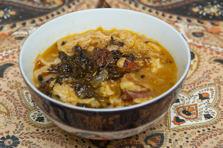 Фасолевый суп с лапшой (əriştəli qaragöz lobyalı şorba)