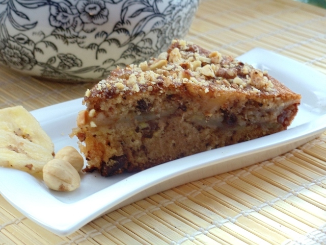 Сухой пирог с орехами и изюмом – кулинарный рецепт